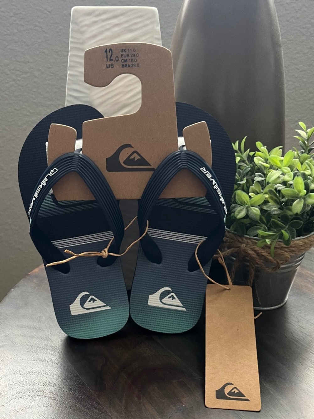 QUIKSILVER Molokai Art Flip Flop Kids 12 NWT